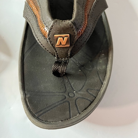 New Balance Men’s Rock & Tone Brown Flip Flop Sandals - Sole is 10-10.3” - Picture 7 of 11